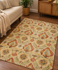 Traditional Floral Pattern Rug