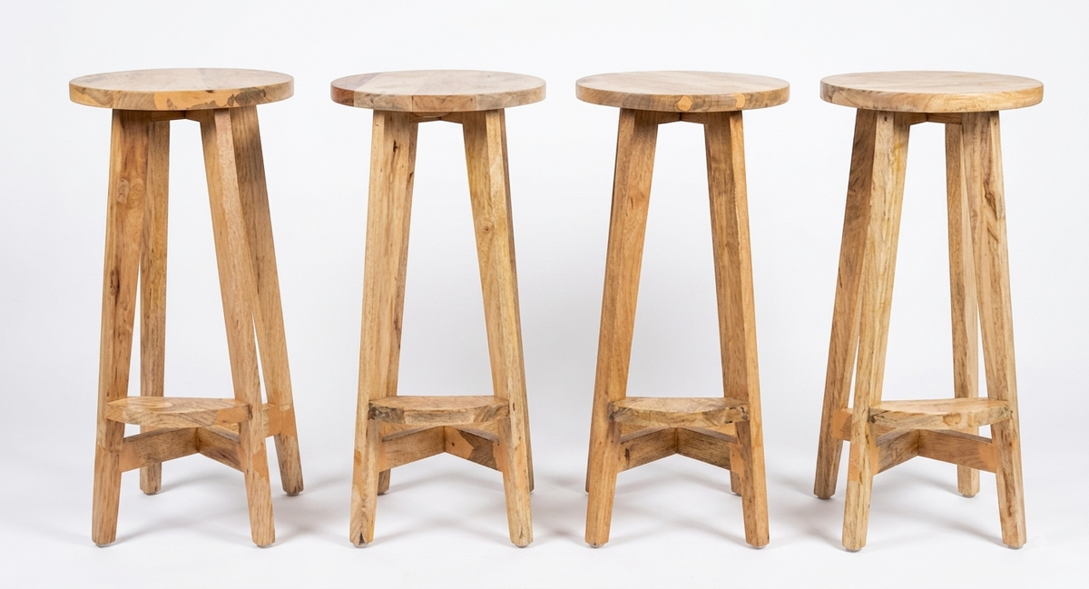 Bar Wooden Stools *4P